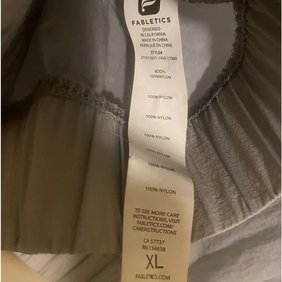 NWOT FABLETICS Donovan ruched light cover up windbreaker perfect after workout! - Picture 9 of 11